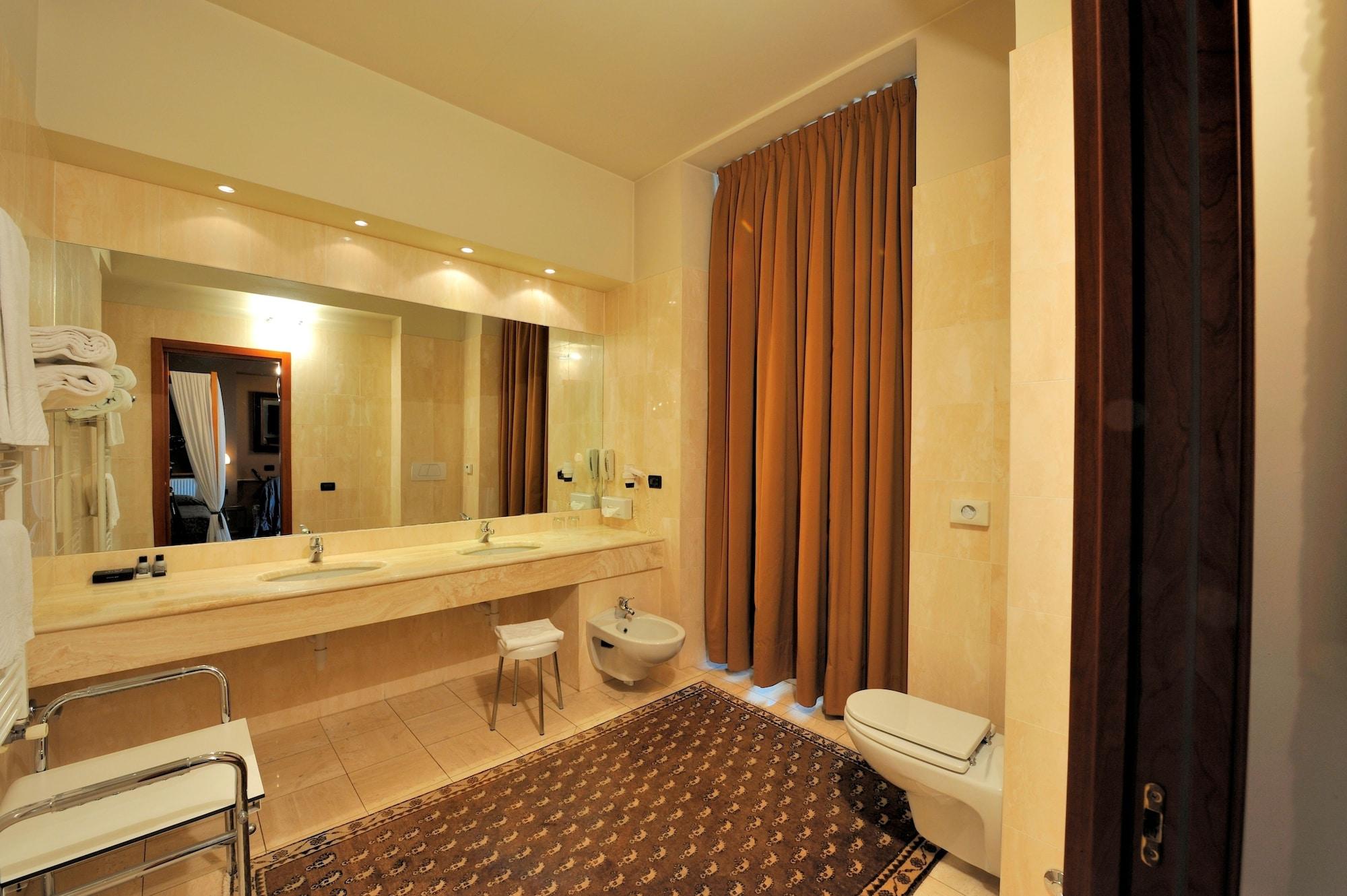טורינו Art Hotel Boston מראה חיצוני תמונה